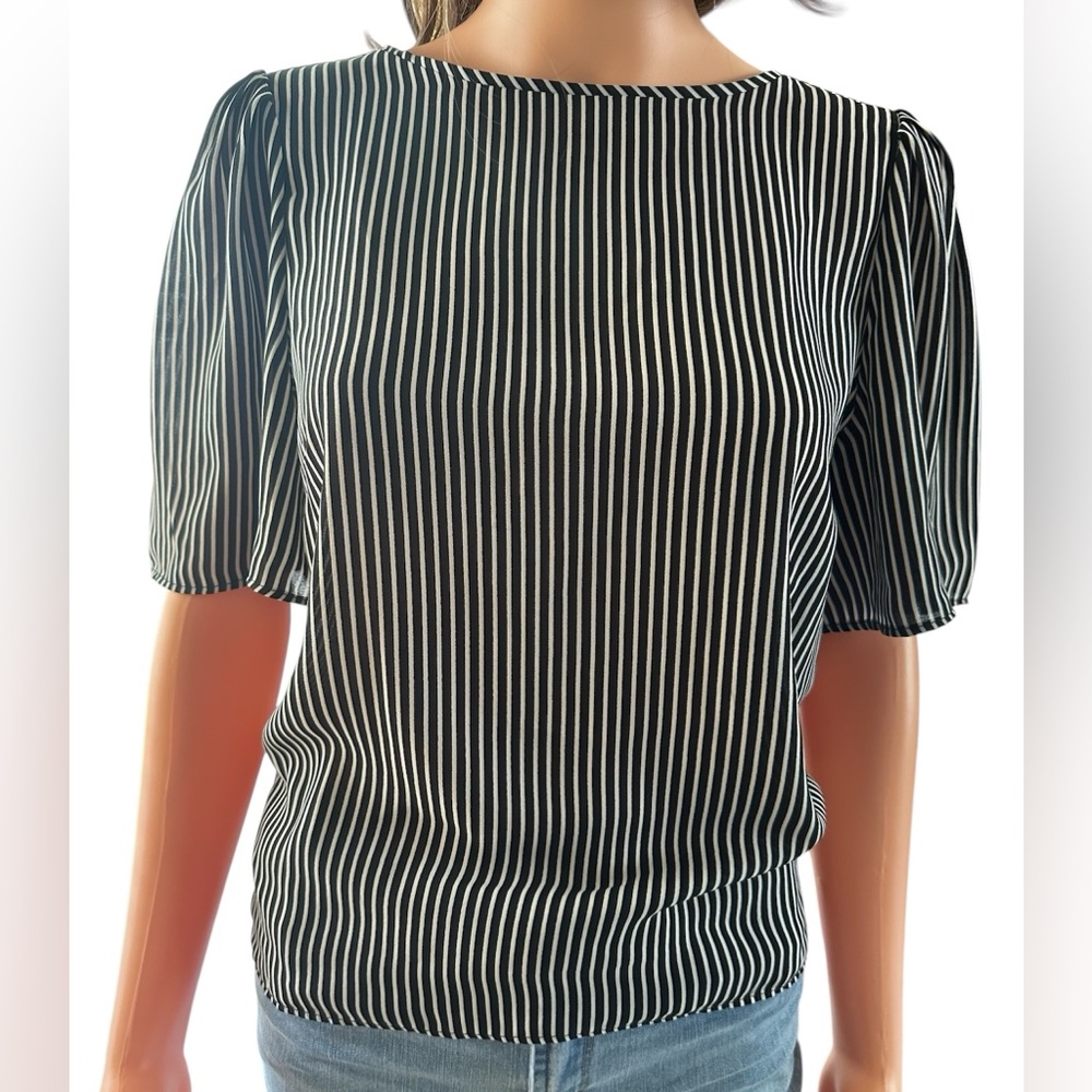 Ann Taylor Black and White Pleated Blouse